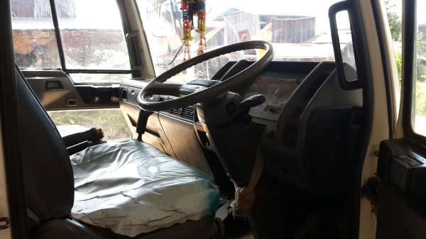 ขายด่วน HINO FD3H เครื่องHO7D 195แรง ยาว6เมตร รีบจอง โทร 0843923995