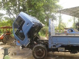 หกล้อ ISUZUเครือง4BE1 หัว NPR ช่วงยาว5เมตร สภาพพร้อมใช้