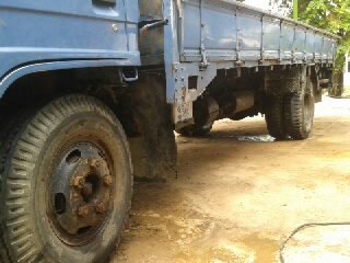 หกล้อ ISUZUเครือง4BE1 หัว NPR ช่วงยาว5เมตร สภาพพร้อมใช้