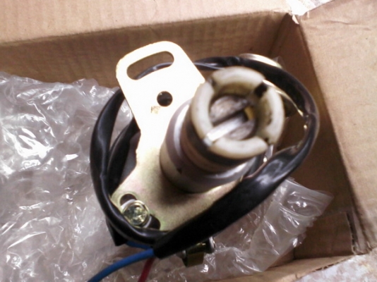 จานจ่ายนิสสัน Z**แกะให้ดูภายในครับ***