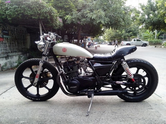 มาแล้วครับ KZ400 เปิดตัวที่ราคา 43,000 บาทพร้อมส่งฟรีทั่วประเทศ