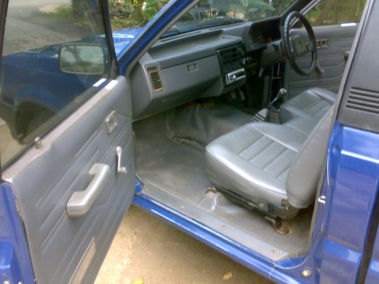 ขายรถบ้านกระบะ มาสด้าตอนเดียว ปี 96 สวยจริงๆครับ รับประกันได้เลย ถ้าชอบก็มาคุยเรื่องราคาลดได้ครับ เดิม บางทั้งคัน ครับ