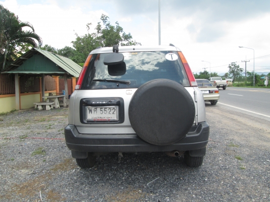 รถบ้านเดิมๆ อุปกรณ์พร้อม