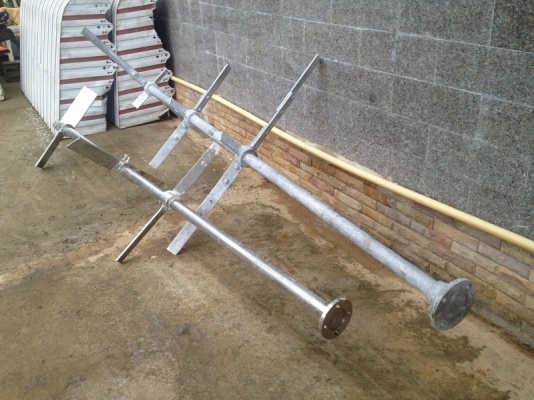 ขายเพลาใบกวน สแตนเลส ยาว 250-260 cm หน้าแปลนกว้าง 5.5 นิ้ว และ 6 นิ้ว สภาพสวย เป็นแบบถอดประกอบ ใช้งานได้เลยครับ