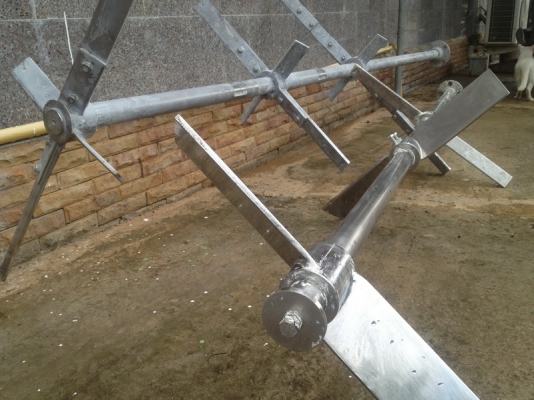 ขายเพลาใบกวน สแตนเลส ยาว 250-260 cm หน้าแปลนกว้าง 5.5 นิ้ว และ 6 นิ้ว สภาพสวย เป็นแบบถอดประกอบ ใช้งานได้เลยครับ