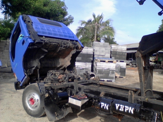 ISUZU NPR 130 HP TUPBO รถห้างแท้ ราคา 650,000 บาท