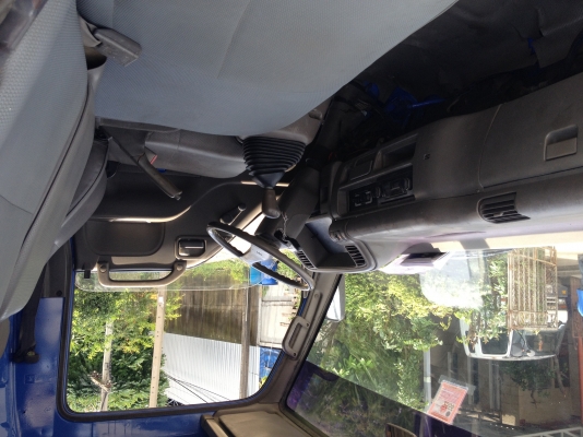 ขาย ISUZU 6ล้อ NPR66LX5 ยาว 5 เมตร เครื่อง 4HF1 120แรง ขาย ISUZU 6ล้อ NPR66LX5 ยาว 5 เมตร เครื่อง 4HF1 120แรง