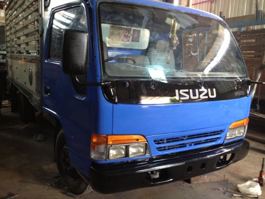 ขาย ISUZU 6ล้อ NPR66LX5 ยาว 5 เมตร เครื่อง 4HF1 120แรง