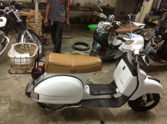 ขาย เวสป้าPX150 ประกอบใหม่ อินวอย รถปี2004  เครื่องดี ไม่ดัง ไม่เยื้ม ระบบไฟออกทุกจุด สตาร์ทสองระบบ มือ เท้าใช้ใด้ปกติ