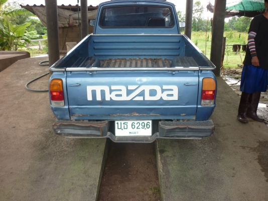 ขายถูก mazda น้อย