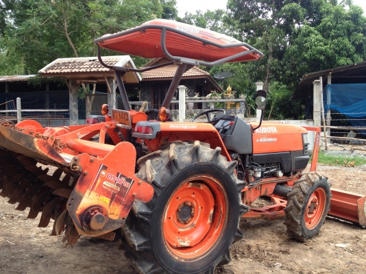 45 di  1500 ช.ม เครื่องแน่น แรงดีสีเดิมๆ อุปกร 3 ชิ้น ครับ