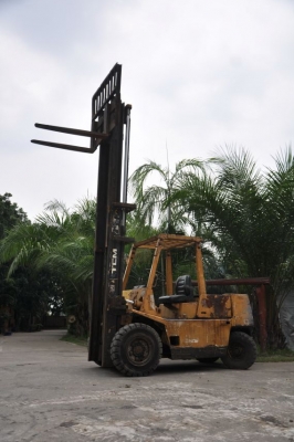 ขาย FORKLIFT TCM 4ตัน เสาสูง4เมตร  สภาพเดิมๆจากญี่ปุ่น 185,000เท่านั้น!!