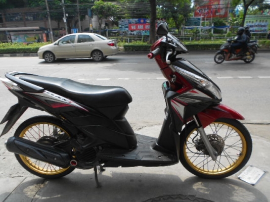 Honda-Click i 115cc เครื่องดีครับ ราคาถูกมากๆครับ เข้ามาดูก่อนคับ