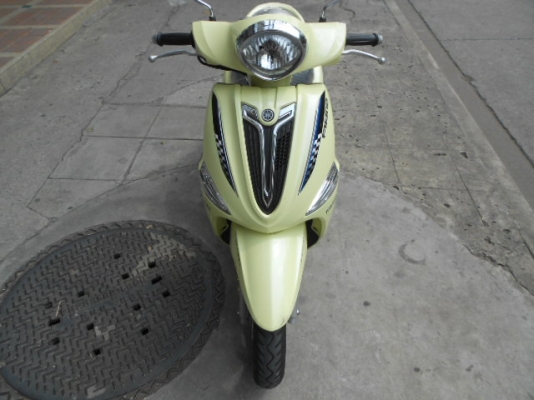 Yamaha-Filano สวยครับ เครื่องเนียนๆ คุ้มค่ามากครับ