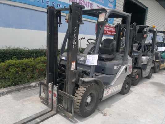 ขายรถฟอร์คลีฟท์ติดแก๊ส NISSAN NL01A15 เสา3 เมตรออโต้ งาสไล้ด์ได้ปี2004 รถนอกนำเข้า ติดต่อมานะ 085-9049669