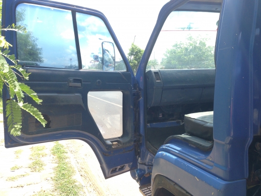 รถ 6 ล้อ ดั้ม ISUZU  NRR 32D 195แรง สภาพสวย พร้อมใช้ จัดไฟแนนท์ได้เลยครับ