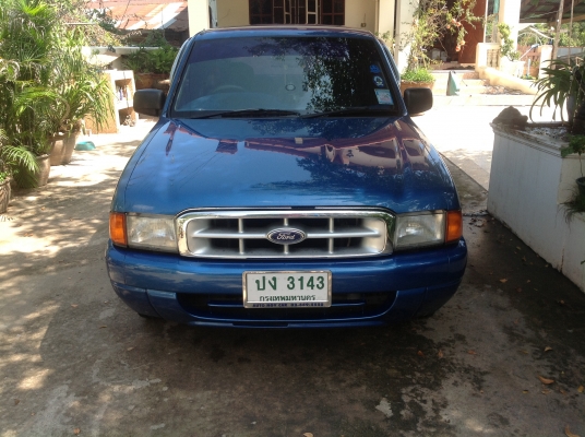 ขาย FORD RANGER XLT 02 สภาพสวยๆไม่เคยบรรทุกหนัก