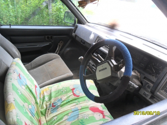 ขายนิสสันบิ๊กเอ็มจอเหลี่ยม ขายนิสสันบิ๊กเอ็มจอเหลี่ยม