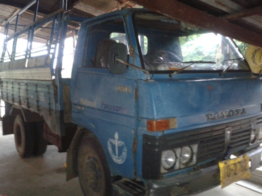 ขายด่วน 6 ล้อเล็ก TOYOTA  DYNA  BU 20