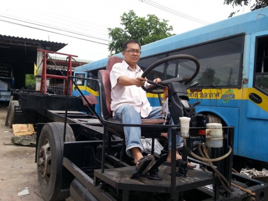 ต้องการขายด่วน คัสซีรถบัส 12 เมตร 6 ล้อ ISUZU275 - 6RB2 พร้อมเล่ม (ม.79)