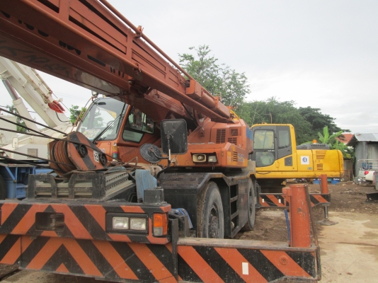 ขายเครน TADANO TR250 M6 ขาตรง