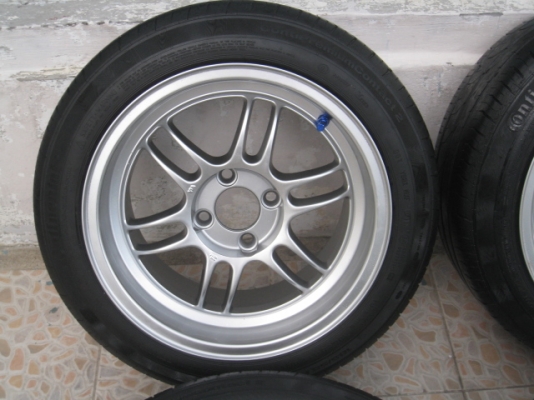 ขายล้อแม็กใหม่ RPF1 ขอบ15 สีไฮเปอร์ซิลเวอร์ F7"et41,R8"et35 4รู100 + ยางปี 10,1เส้นและปี11,3 เส้นครับ  สนใจติดต่อเล็กคลองสาม (081-3747940)