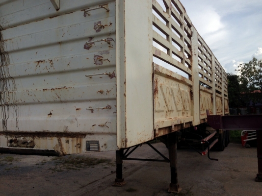 ขายหากคอก 3 เพลายัด 12 เมตร ของสามมิตร ขายหากคอก 3 เพลายัด 12 เมตร ของสามมิตร