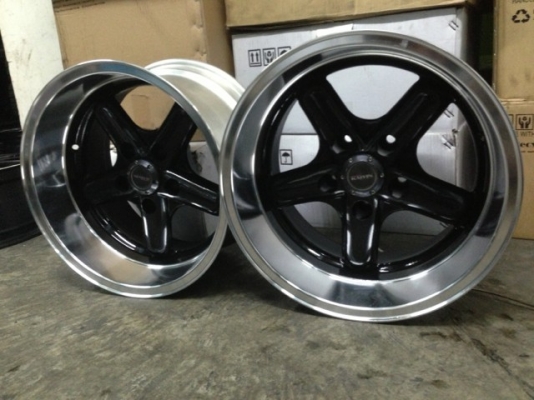 ขายแม็กมือสองอ๊อฟลึกขอบ15นิ้ว ET -43 แท้ 5H114.3 ถูกๆ