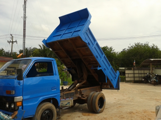 ขาย 6 ล้ออีซูซุ 100 แรงม้า เครื่อง 4BC 2 ทะเบียนปี 2557