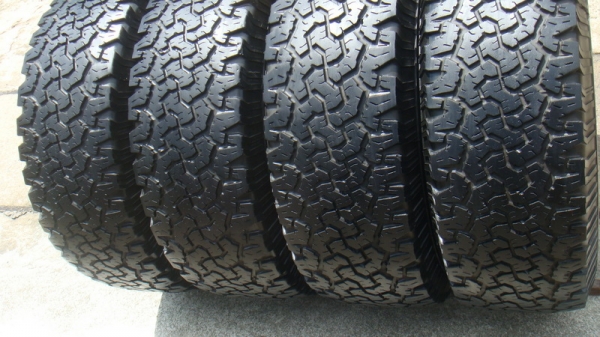 ขายยาง BF Goodrich Allterrain 265 70 r16 ปี10