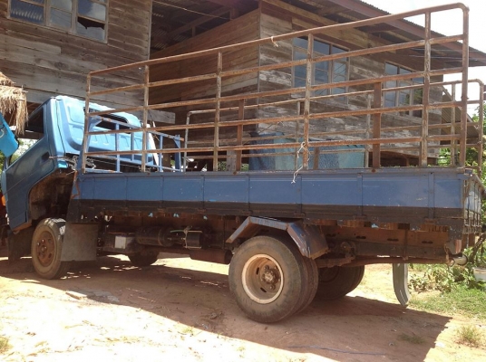 ขาย KS วางเครื่อง 4BD1 115 หัว 115 ขาย KS วางเครื่อง 4BD1 115 หัว 115