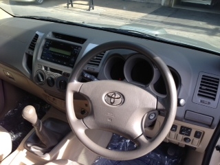 ขายรถกระบะ TOYOTA VIGO CAB 4 รถบ้านแท้ ๆ ใช้น้อย