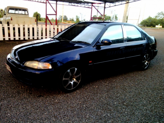 ขาย Honda civic เตารีด4ประตู เกียร์ธรรมดา ขาย Honda civic เตารีด4ประตู เกียร์ธรรมดา