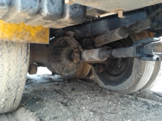 Isuzu หน้าหนู เป็นโฟร์วิล สามเพลาคับ