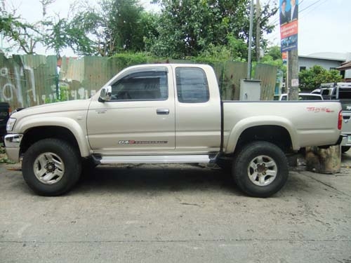 Toyota tiger CAB 2.5S 4WD เครื่องยนต์ D4D ปี 2003