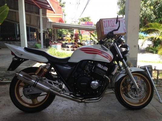 ซุปเปอร์โฟ400cc ปี1998 สภาพสวย ติดต่อ คุณดา 0806877721