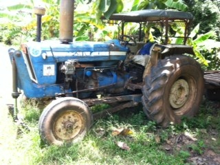 ฟอร์ด 6600 มีทะเบียน ขาย 390000 บาท