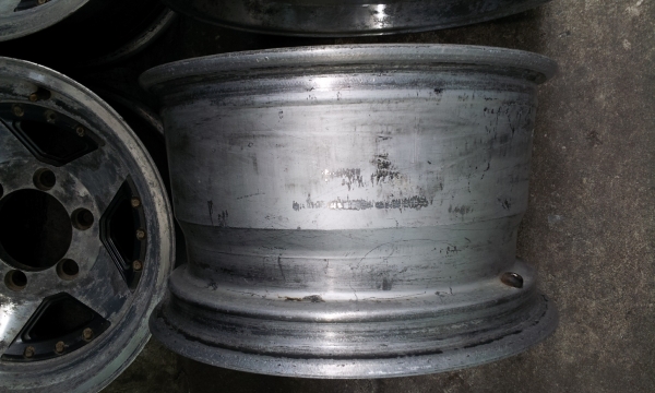 ขายล้อแม็ก ขอบ15 6รู ลายแนวเรโท ขายล้อแม็ก ขอบ15 6รู ลายแนวเรโท