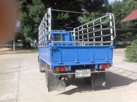 ขายรถบรรทุก 4 ล้อกลาง ขายรถบรรทุก 4 ล้อกลาง