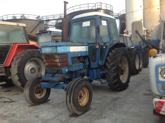 ขายรถไถ Ford 7710 นำเข้า ราคาไม่แพง