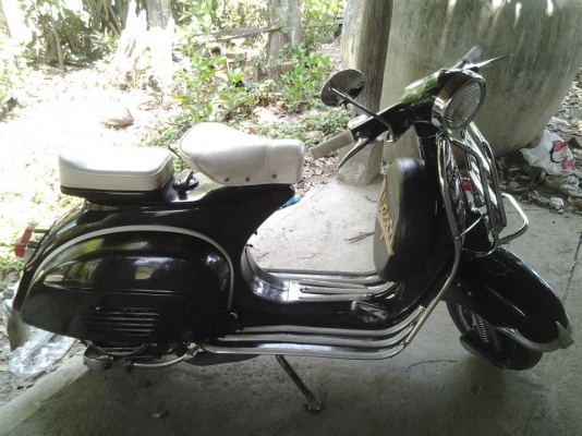 ขายด่วน เวสป้า สปริ้น 150  0808465298