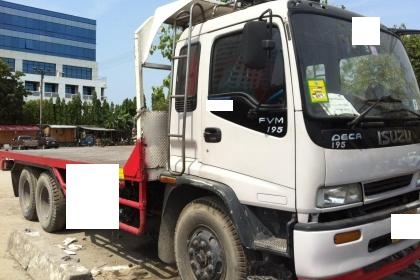 ขาย Deca 195 ปี 40 พืนเรียบวางตู้ยาว 7 เมตร สิบล้อ 1 เพลา โทร 088-4501277