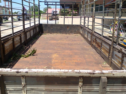 กระบะคาร์โก้ มีคอก 6 ล้อ ยาว 6 เมตร ขายถูกๆๆๆ