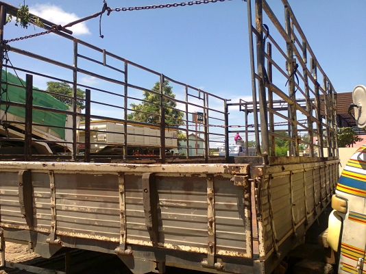 กระบะคาร์โก้ มีคอก 6 ล้อ ยาว 6 เมตร ขายถูกๆๆๆ