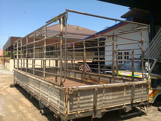 กระบะคาร์โก้ มีคอก 6 ล้อ ยาว 6 เมตร ขายถูกๆๆๆ