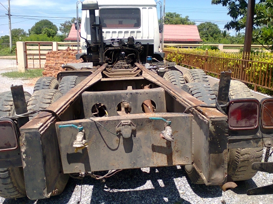 MITSUBISHI  FN527 TF 68xx 12 ล้อ 2 เพลา หัวคัสซี