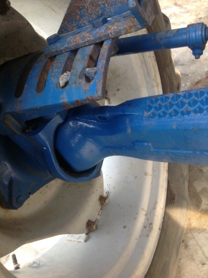 ขายรถไถ Ford 8340 นำเข้าสภาพดี ราคาไม่แพงครับ