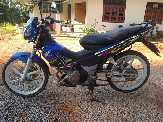 HONDA SONIC125 ปี 46 เจ้าของขายเอง