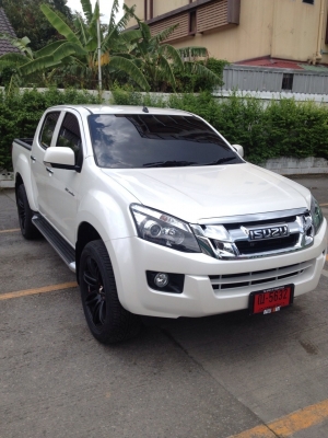 D max ป้ายแดงขอบ17 พร้อมยางใหม่ D max ป้ายแดงขอบ17 พร้อมยางใหม่