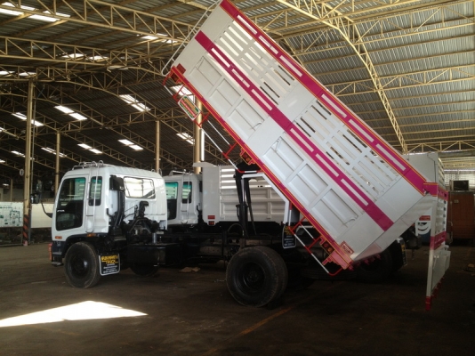 เหลืออีกหลายคันครับ สภาพป้ายแดง DECA 6 ล้อ ดั้มเครื่อง 6HK1 สภาพสวยมากทำใหม่ทั้งคันพร้อมทะเบียนกระบะดั้มคอกสูงเหมือนใหม่มีเล่มทะเบียนพร้อมเรียบร้อย สนใจเข้ามาเลยครับราคาไม่ใช่ปัญหาขอแค่เข้ามาหรือโทรมาคุยได้เลยครับ เหลืออีกหลายคันครับ สภาพป้ายแดง DECA 6 ล้อ ดั้มเครื่อง 6HK1 สภาพสวยมากทำใหม่ทั้งคันพร้อมทะเบียนกระบะดั้มคอกสูงเหมือนใหม่มีเล่มทะเบียนพร้อมเรียบร้อย สนใจเข้ามาเลยครับราคาไม่ใช่ปัญหาขอแค่เข้ามาหรือโทรมาคุยได้เลยครับ